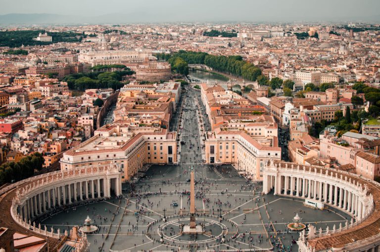 Papież Franciszek apeluje o pokój
